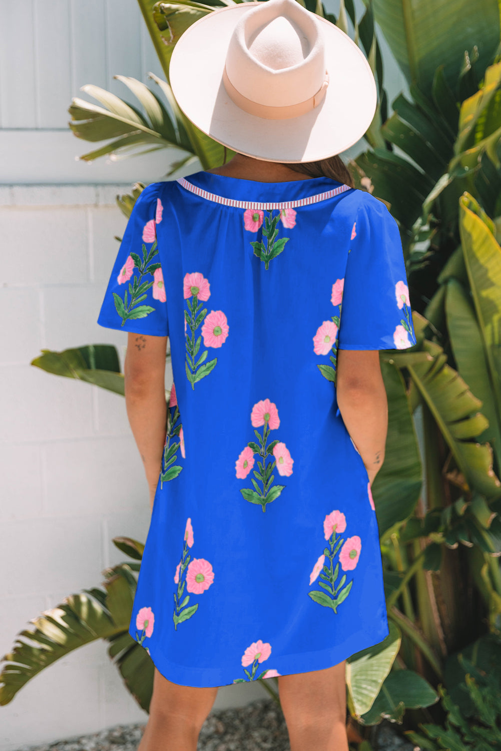 Junara | Zomerse boho-jurk met korte mouwen en split in de hals, casual vakantiekleding