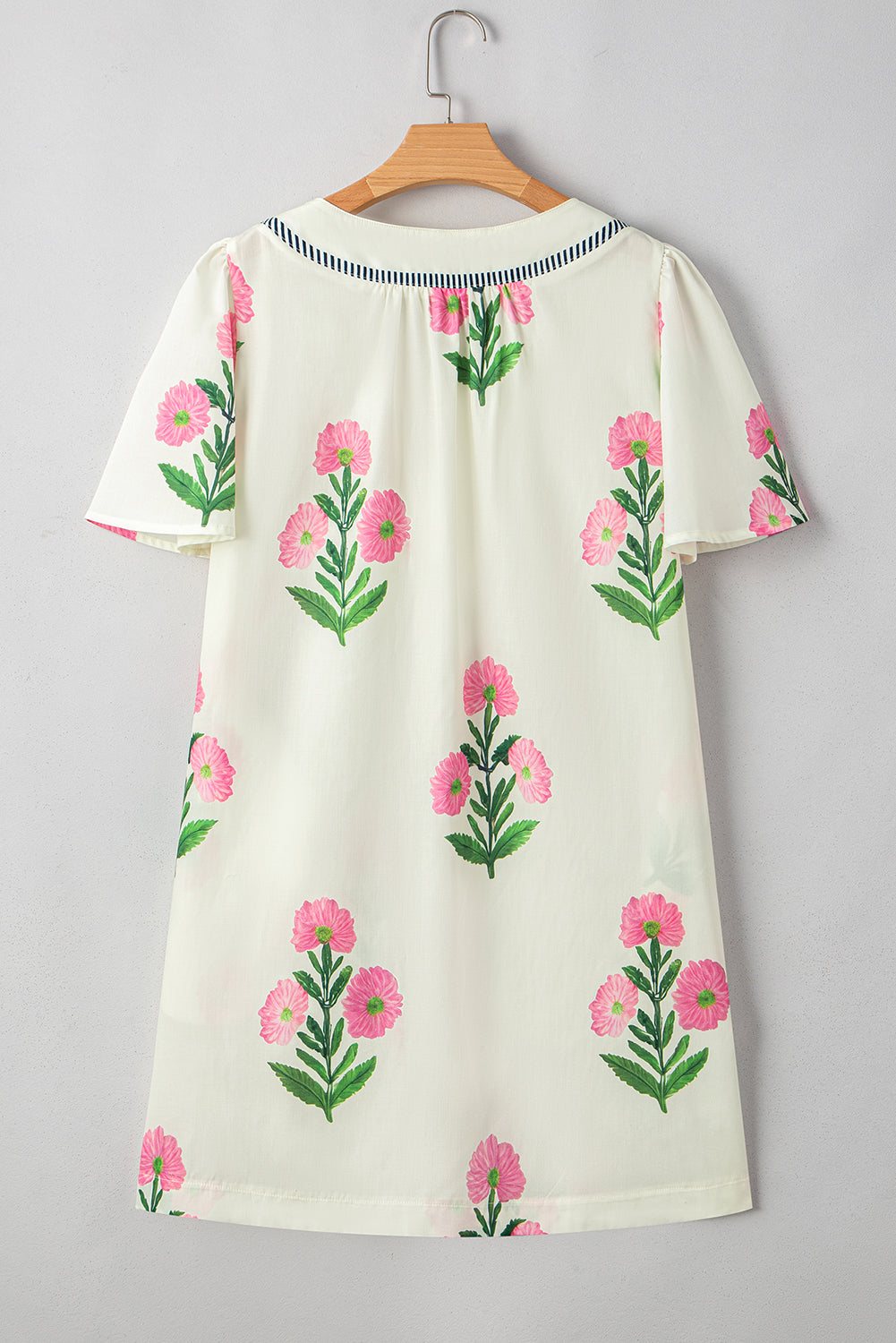 Junara | Zomerse boho-jurk met korte mouwen en split in de hals, casual vakantiekleding