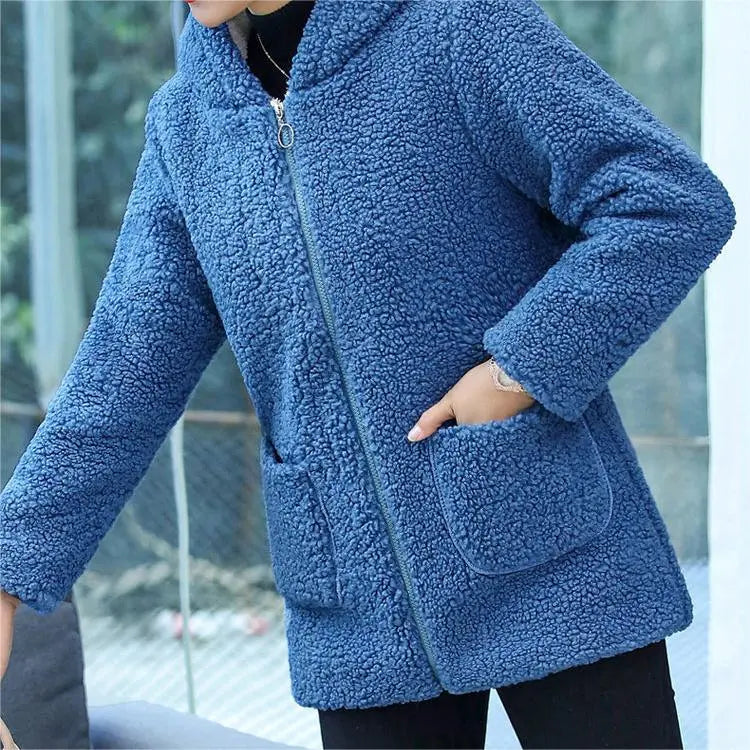 Ranya | Manteau d'hiver pour femme avec capuche et doublure – manteau épais et chaud pour temps froid