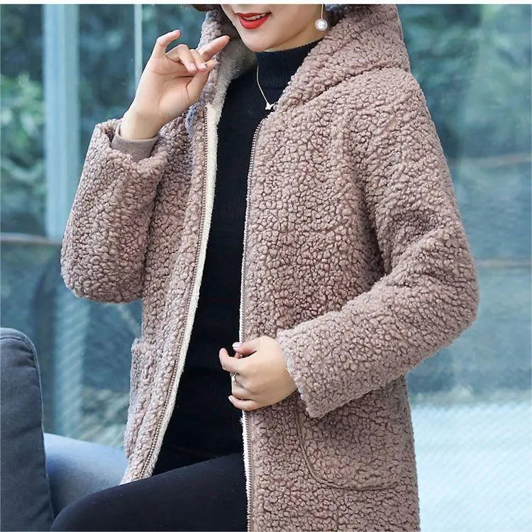 Ranya | Manteau d'hiver pour femme avec capuche et doublure – manteau épais et chaud pour temps froid