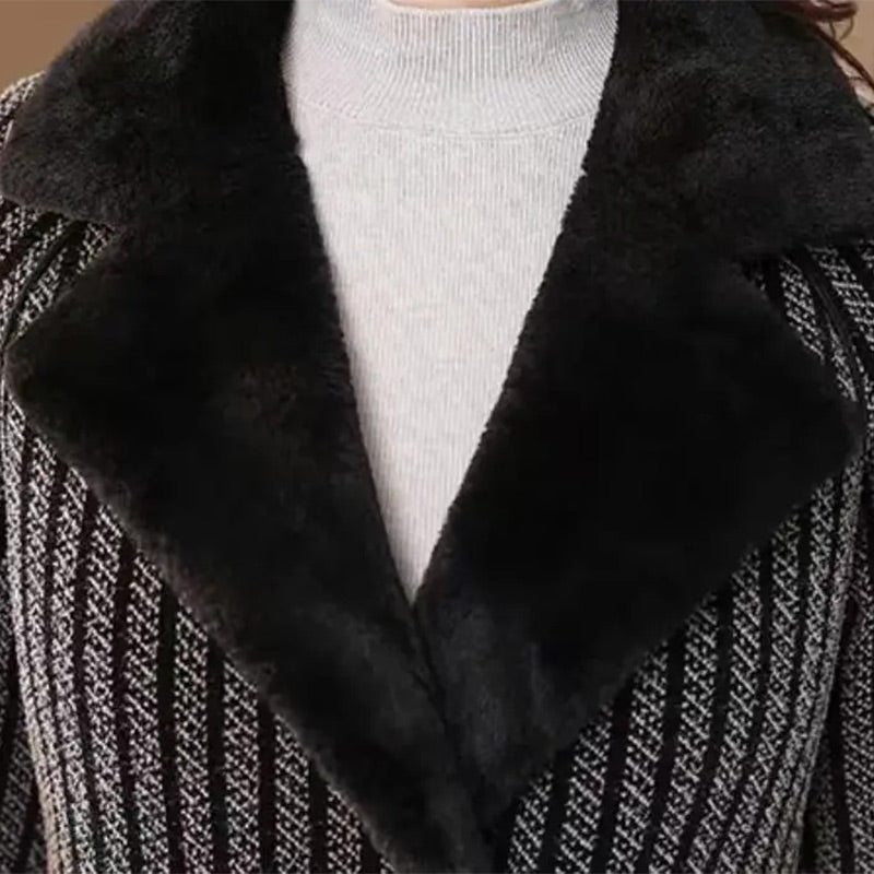 Faerla | Veste pour femme à double boutonnage et doublure polaire douce – Élégant manteau d'hiver mi-long