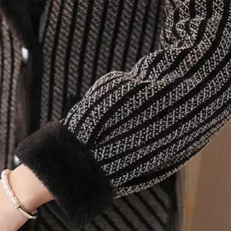 Faerla | Veste pour femme à double boutonnage et doublure polaire douce – Élégant manteau d'hiver mi-long