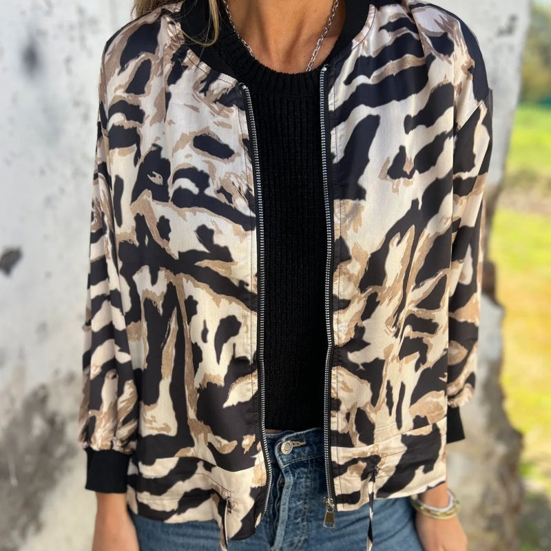 Fynora | Pull zippé imprimé zèbre pour femme – Pull tendance et léger pour une allure décontractée