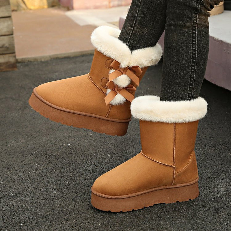 Avenra | Gemütliche Damenstiefel mit Schleife – flauschig gefüttert und mit Plateausohle