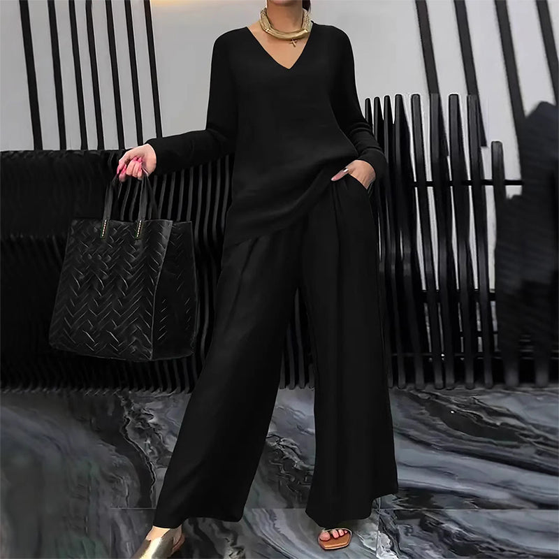 Vellyra | Tweedelige loungeset voor dames: top met V-hals en broek met wijde pijpen