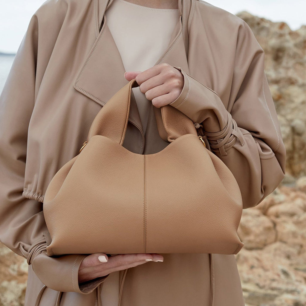 Solvia | Petit sac cabas vintage en cuir souple, sac à main léger pour un usage quotidien